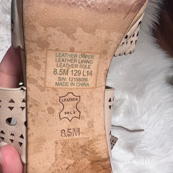 Tory Burch heels - Picture 5 of 7